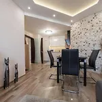 Apartment Cats Varna